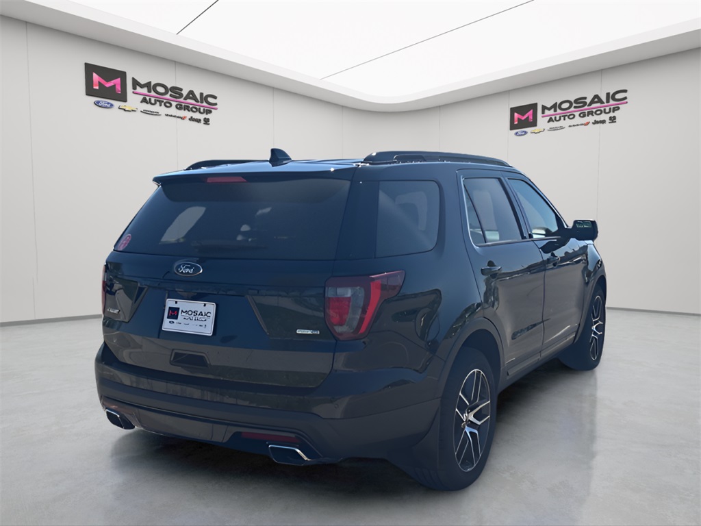 2016 Ford Explorer