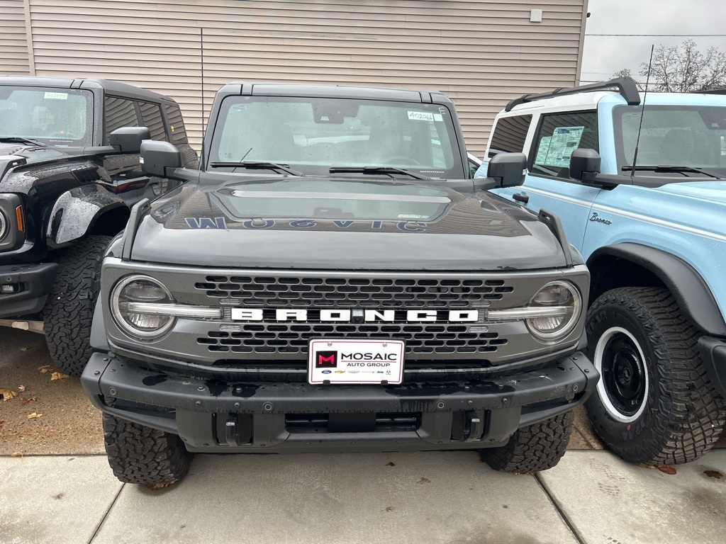 New 2024 Ford Bronco Badlands SUV