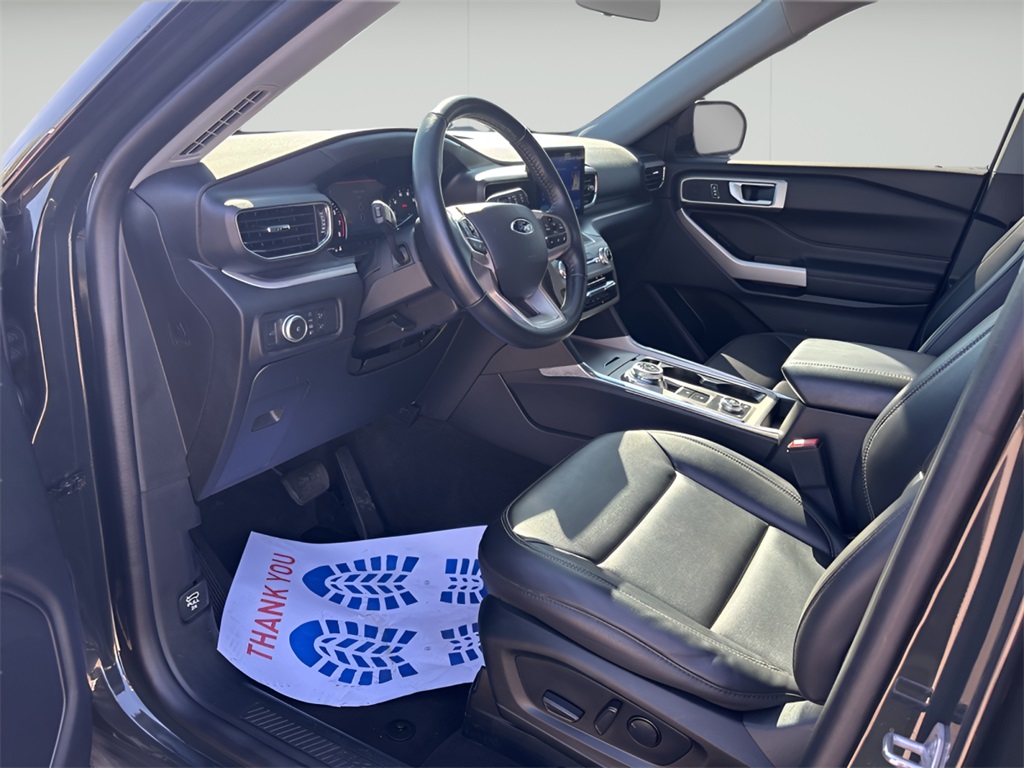 2022 Ford Explorer