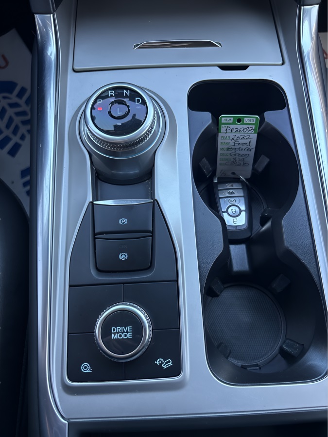 2022 Ford Explorer