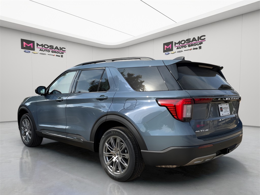 2025 Ford Explorer