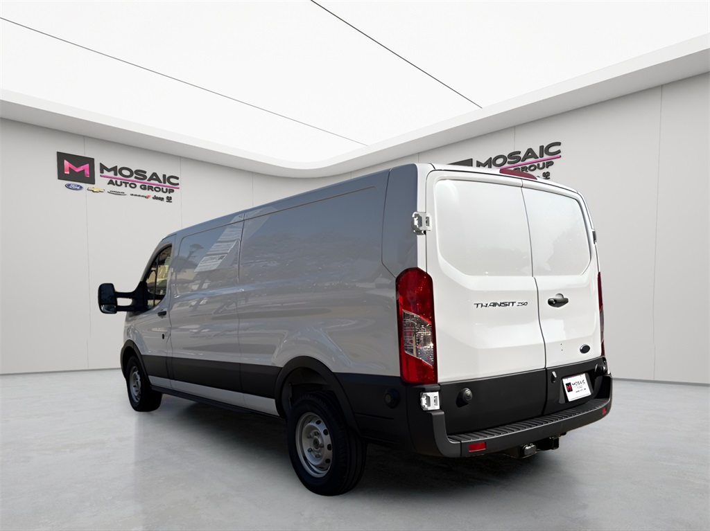 2024 Ford Transit-250