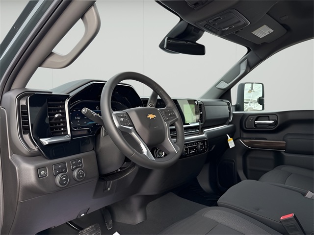 2025 Chevrolet Silverado 3500HD