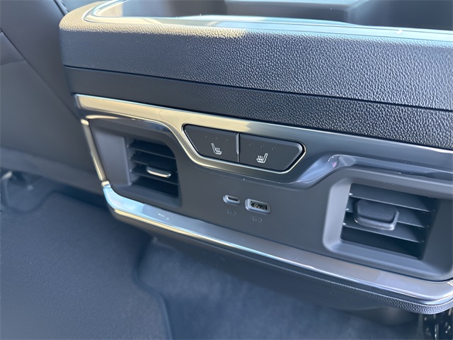 2025 Chevrolet Silverado 3500HD