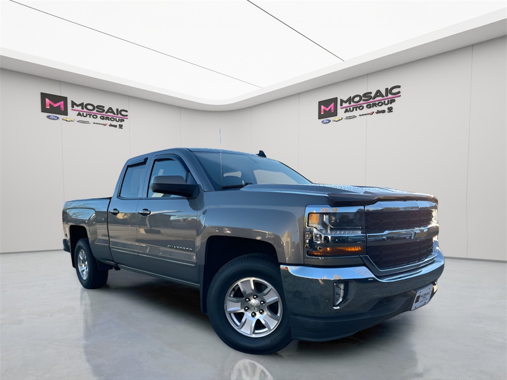 Used 2017 Chevrolet Silverado 1500 LT Truck