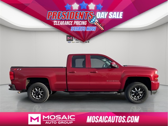 Used 2018 Chevrolet Silverado 1500 LT Z71 with VIN 1GCVKREC6JZ248693 for sale in Zumbrota, Minnesota