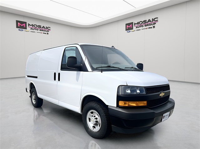 2023 Chevrolet Express 2500