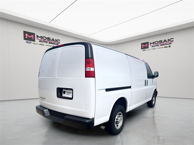 2023 Chevrolet Express 2500