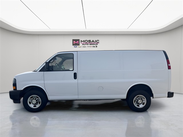 2023 Chevrolet Express 2500