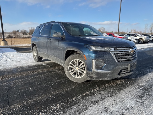 Used 2023 Chevrolet Traverse 3LT with VIN 1GNEVHKWXPJ123940 for sale in Zumbrota, Minnesota