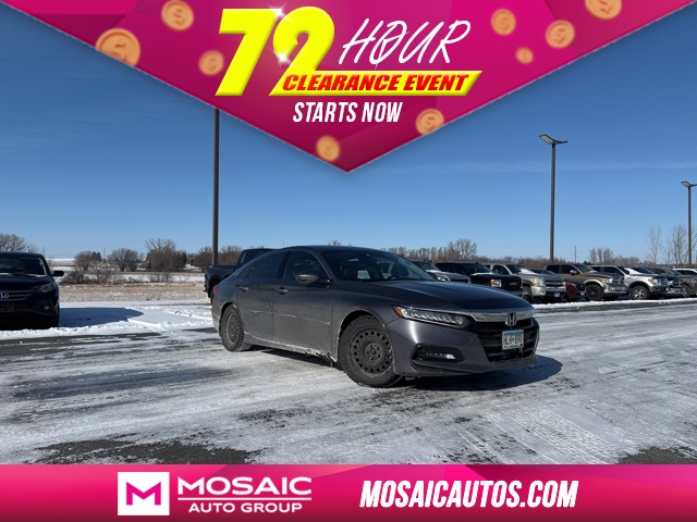 Used 2018 Honda Accord Touring with VIN 1HGCV1F91JA154613 for sale in Zumbrota, Minnesota