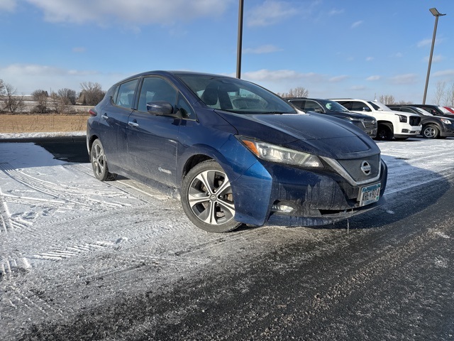 Used 2018 Nissan LEAF SL with VIN 1N4AZ1CP1JC304811 for sale in Zumbrota, MN