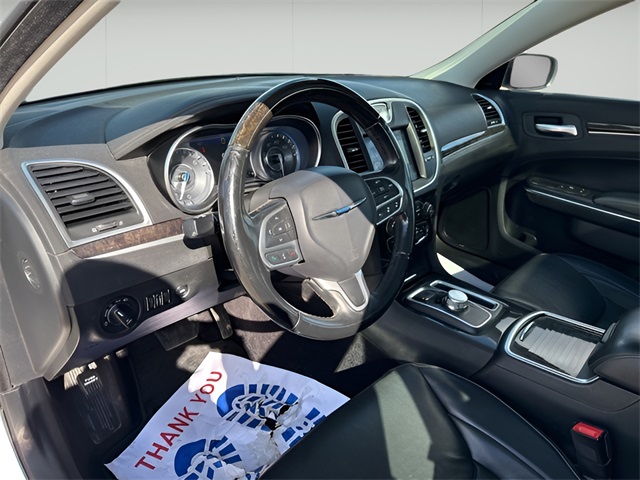 2017 Chrysler 300