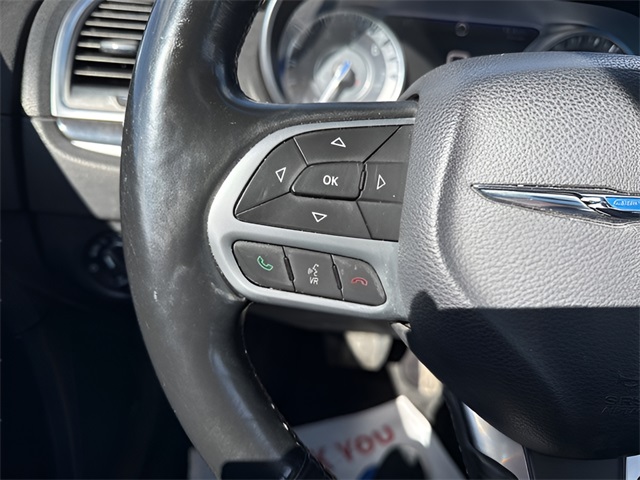 2017 Chrysler 300