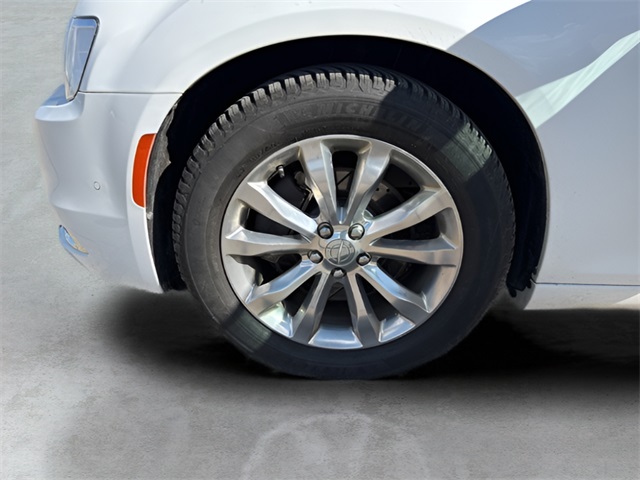 2017 Chrysler 300