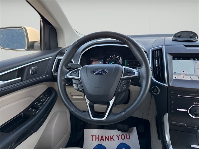 2016 Ford Edge