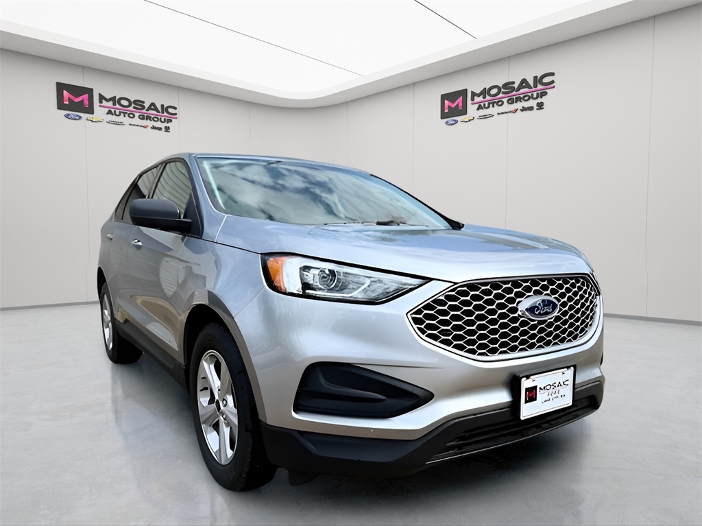 New 2024 Ford Edge SE