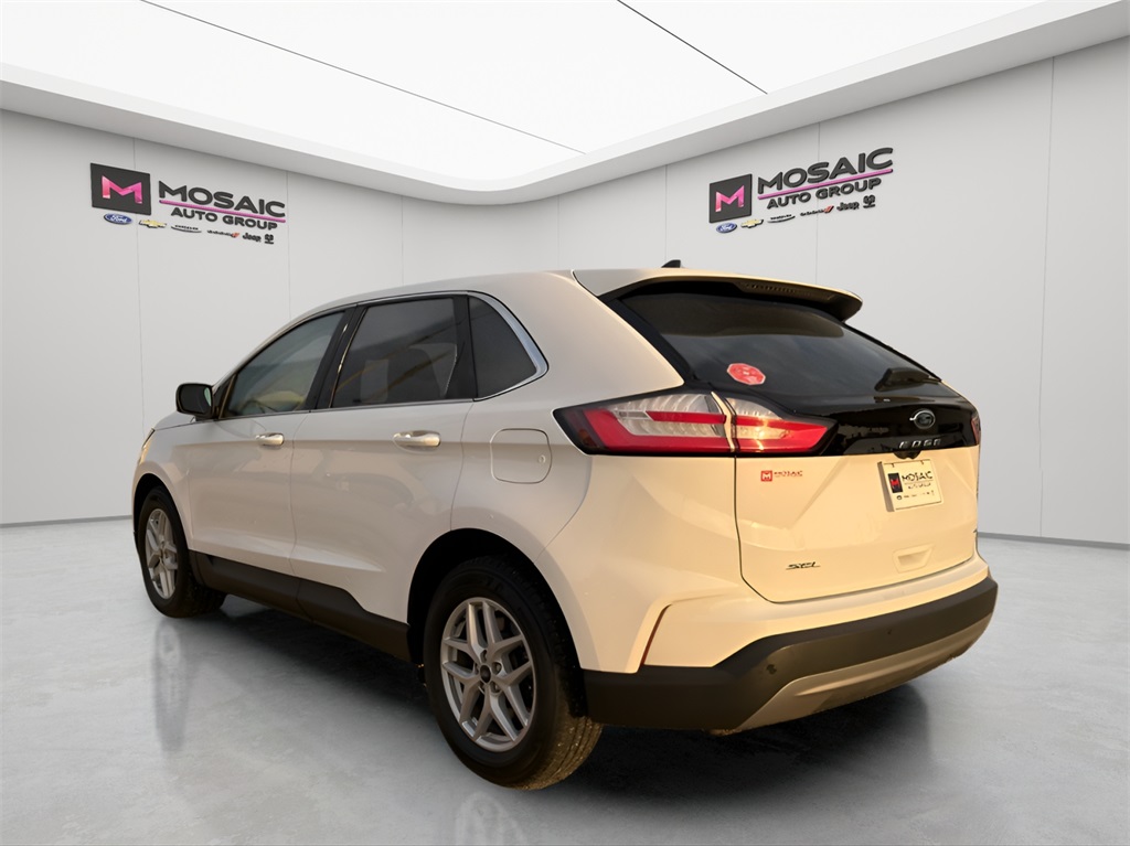 2021 Ford Edge