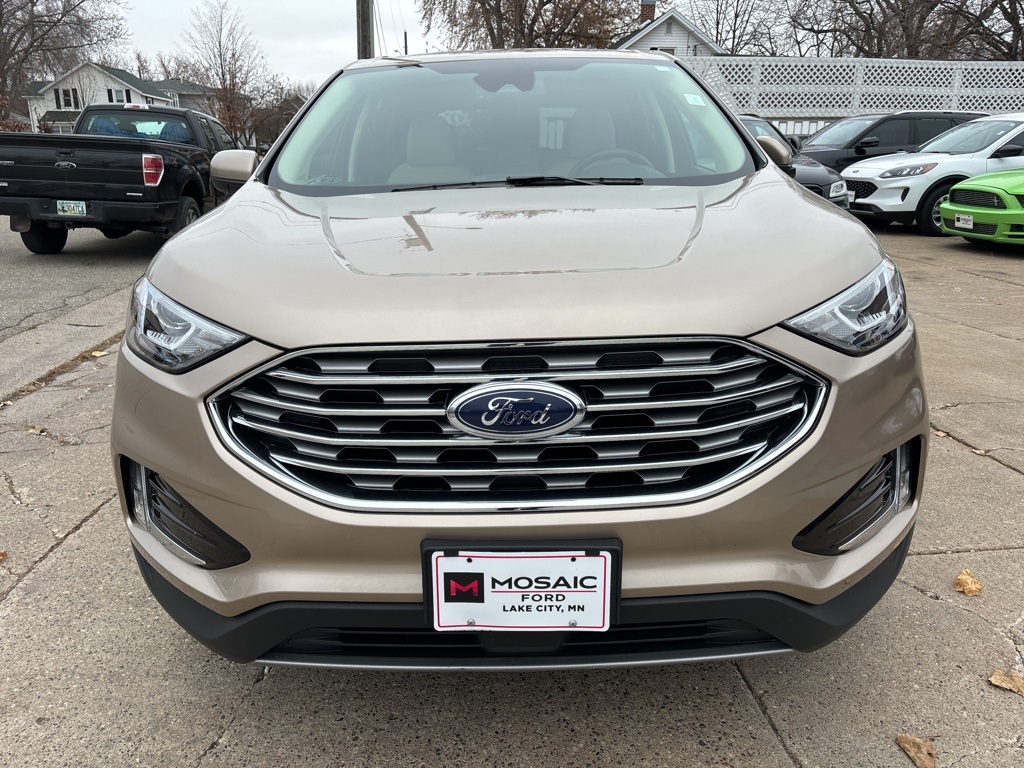 2021 Ford Edge