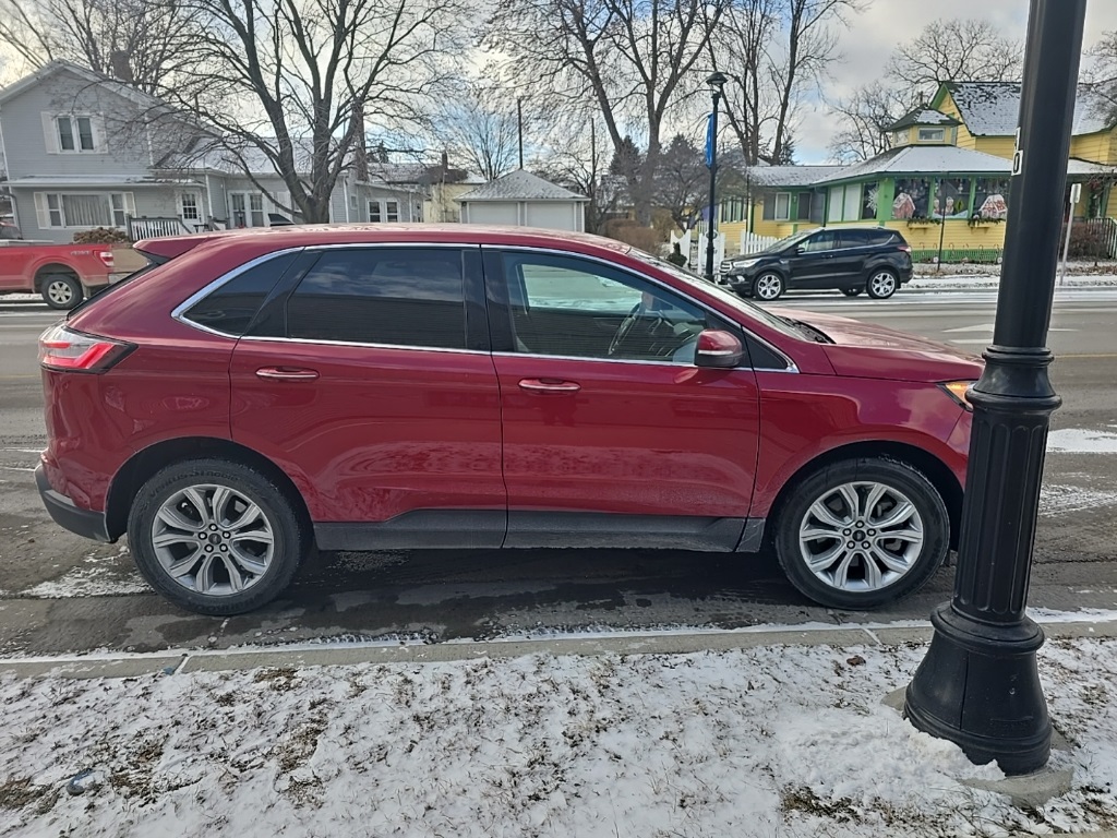 2024 Ford Edge