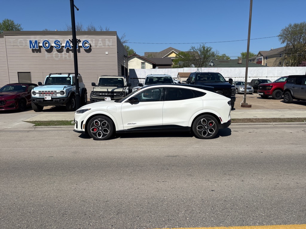 2021 Ford Mustang Mach-E