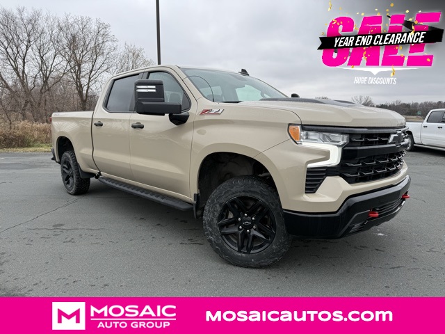 Used 2022 Chevrolet Silverado 1500 LT Trail Boss with VIN 3GCUDFEDXNG659338 for sale in Zumbrota, Minnesota