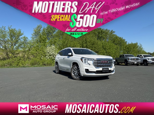 Used 2022 GMC Terrain Denali SUVs