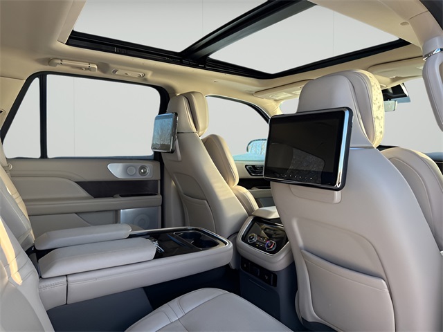 2021 Lincoln Navigator