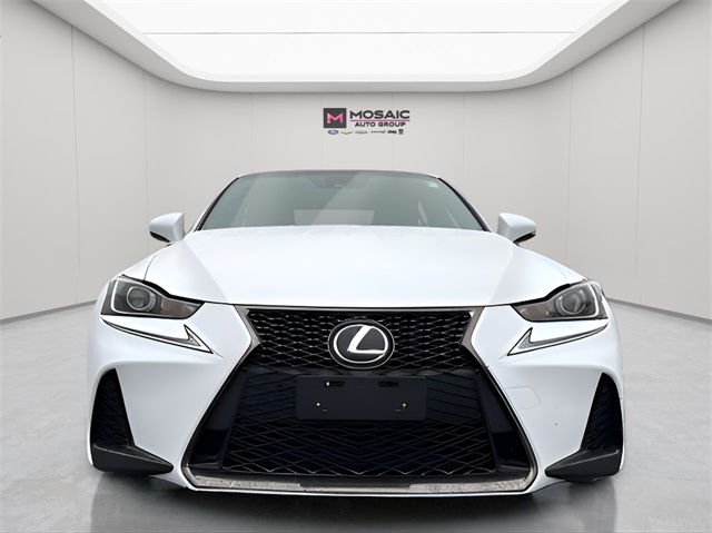 2017 Lexus IS