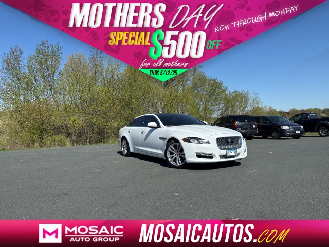 Used 2017 Jaguar XJ Portfolio with VIN SAJWJ2GD3H8W07696 for sale in Zumbrota, Minnesota