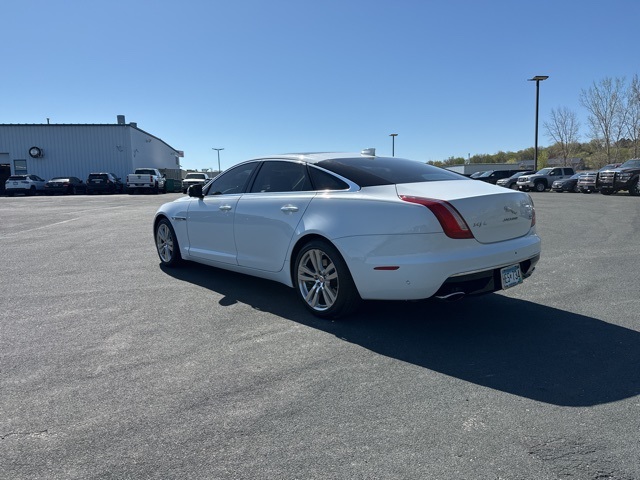 2017 Jaguar XJ
