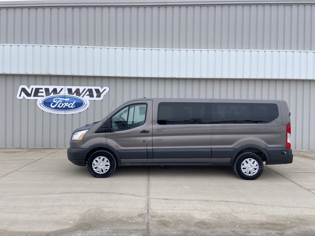 Used 2016 Ford Transit-350 3D Low Roof  Crossover
