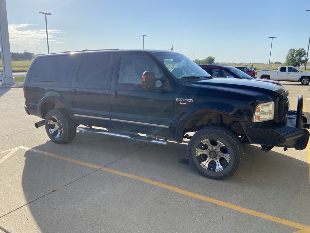 Used 2005 Ford Excursion Limited SUV