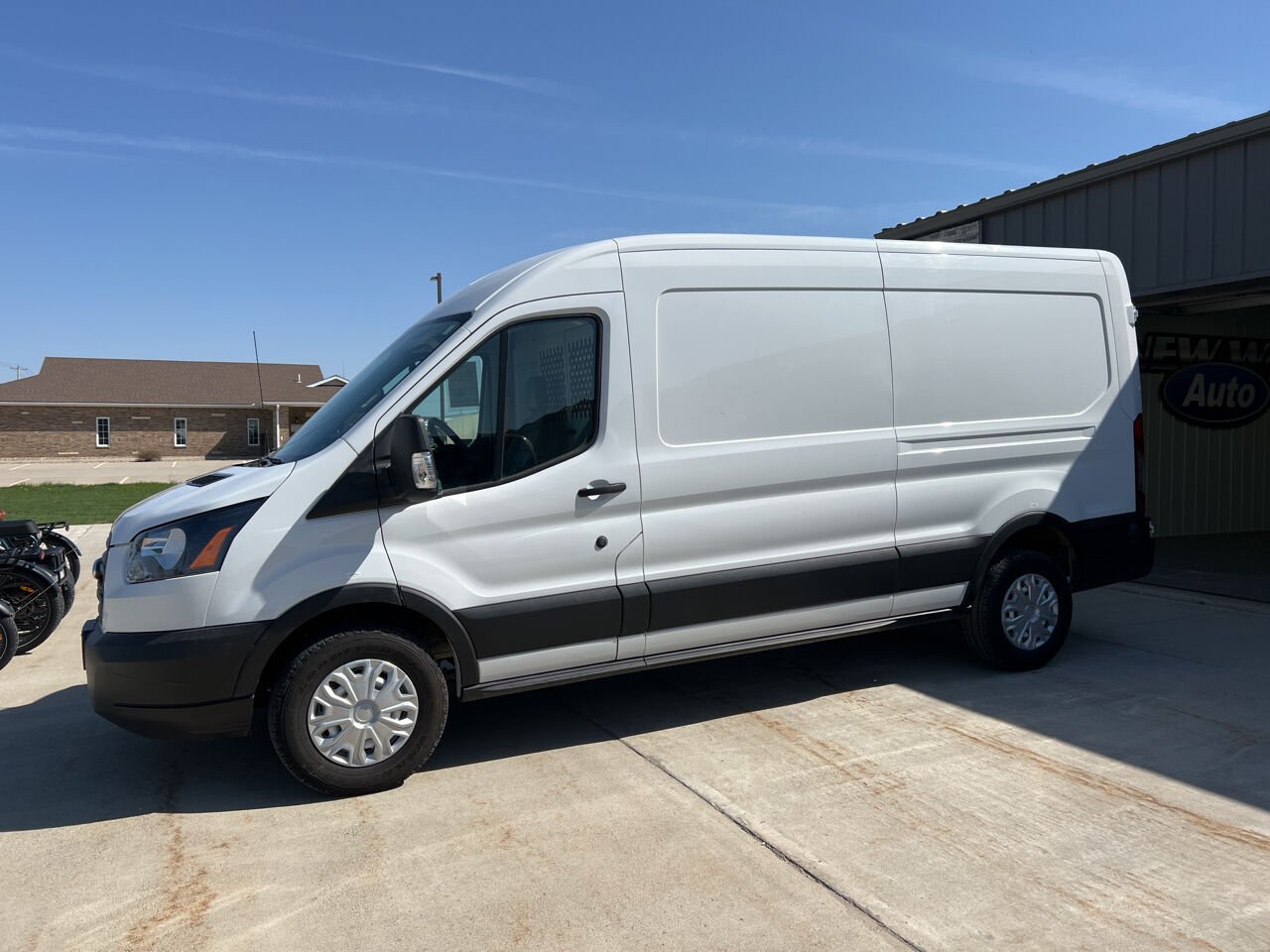Used 2019 Ford Transit 150  LWB Medium Roof Cargo Van Van