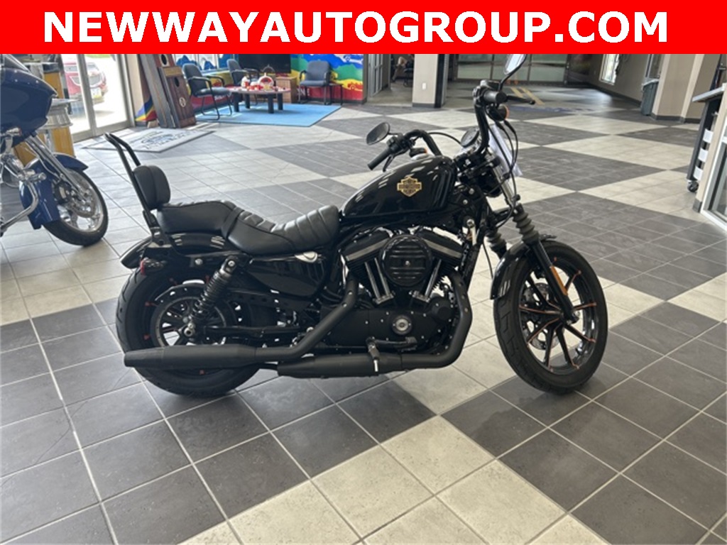 Used 2018 Harley-Davidson sportster 883 iron Car