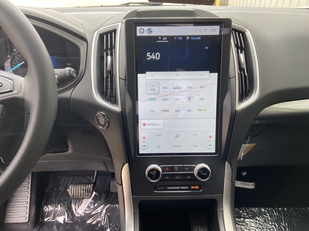 2023 Ford Edge
