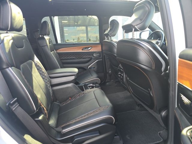 2023 Jeep Grand Cherokee L