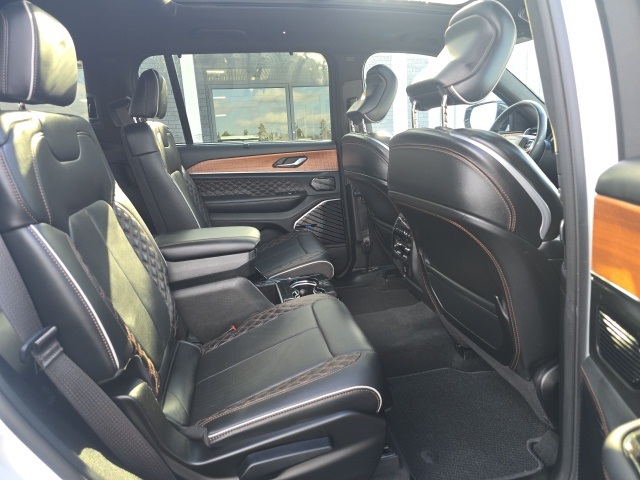 2023 Jeep Grand Cherokee L