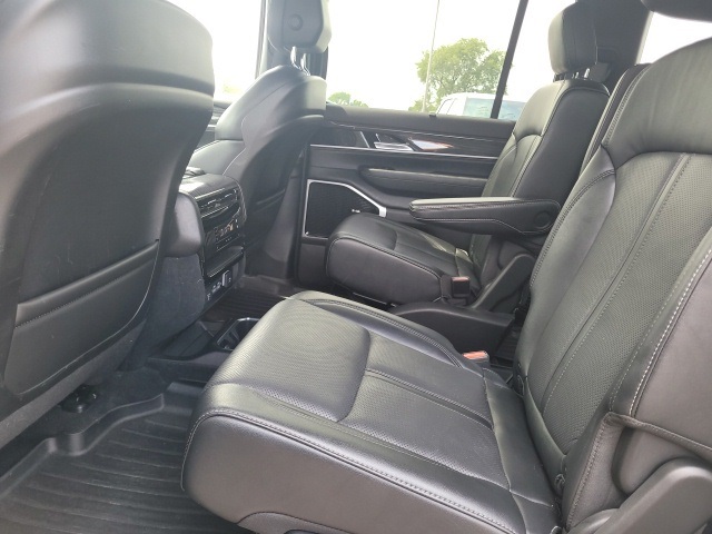 2022 Wagoneer Wagoneer