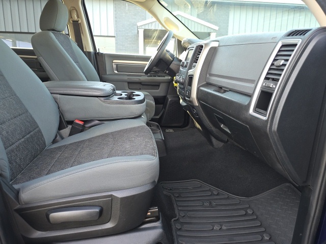 2018 Ram 1500 Big Horn photo 28