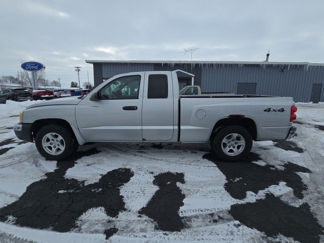 2005 Dodge Dakota