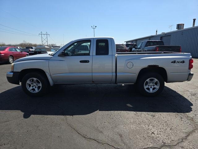 2005 Dodge Dakota