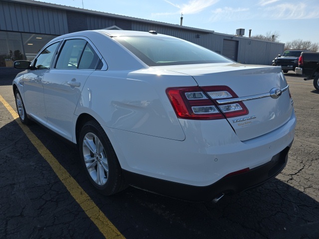 2019 Ford Taurus