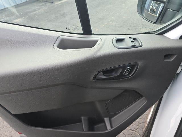 2024 Ford Transit-350