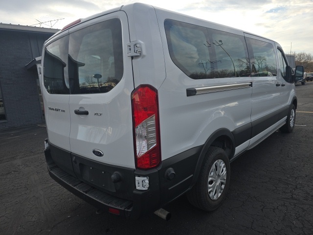2024 Ford Transit-350