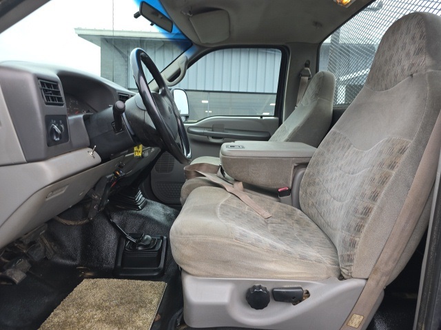 1999 Ford F-550SD