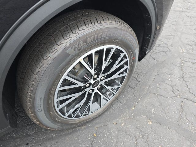 2025 Ford Escape Plug-In Hybrid