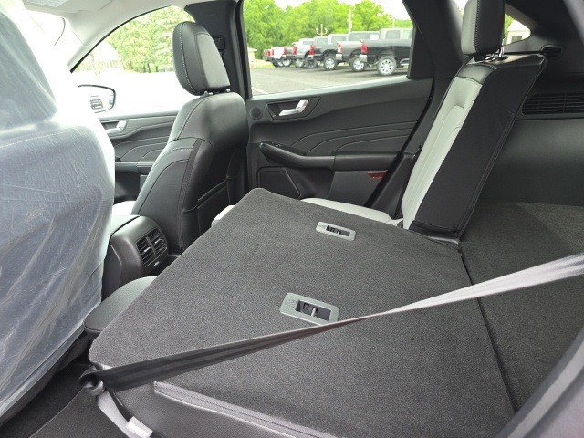 2025 Ford Escape Plug-In Hybrid