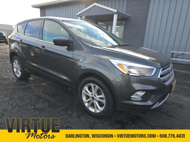 Used 2017 Ford Escape SE SUVs