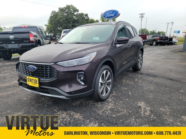New 2023 Ford Escape Platinum SUV